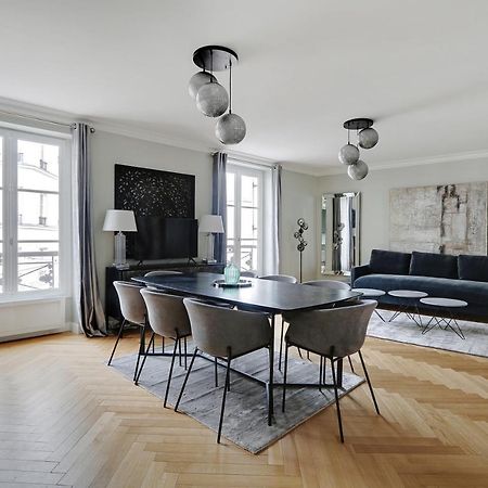 Pick A Flat'S Apartment In Montmartre - Rue Lepic Париж Екстериор снимка